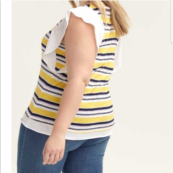 D/C JEANS Flutter Sleeve Top